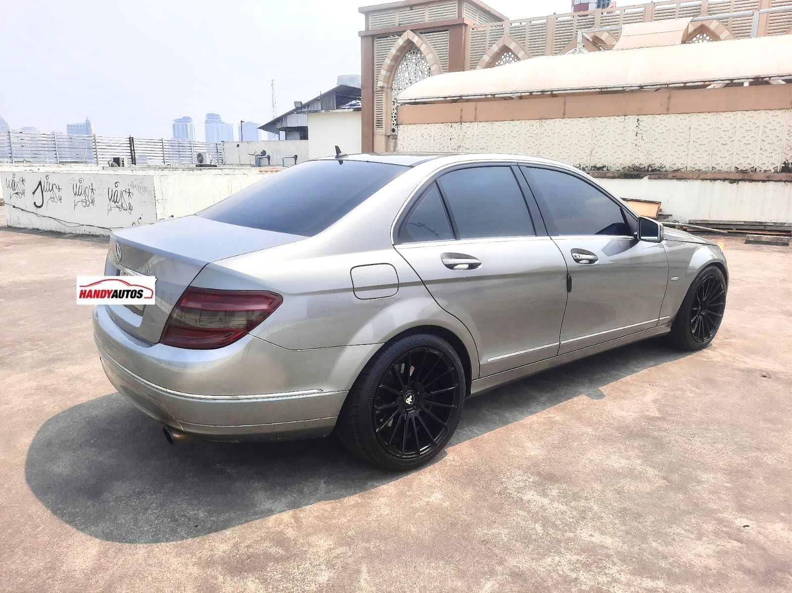 2011 Mercedes Benz C-Class 2011 Mercedes Benz C-Class