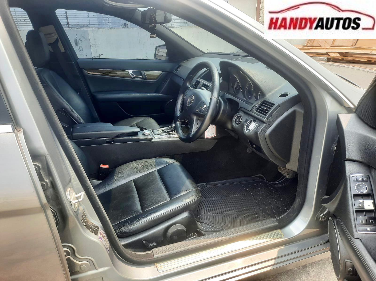 2011 Mercedes Benz C-Class 2011 Mercedes Benz C-Class