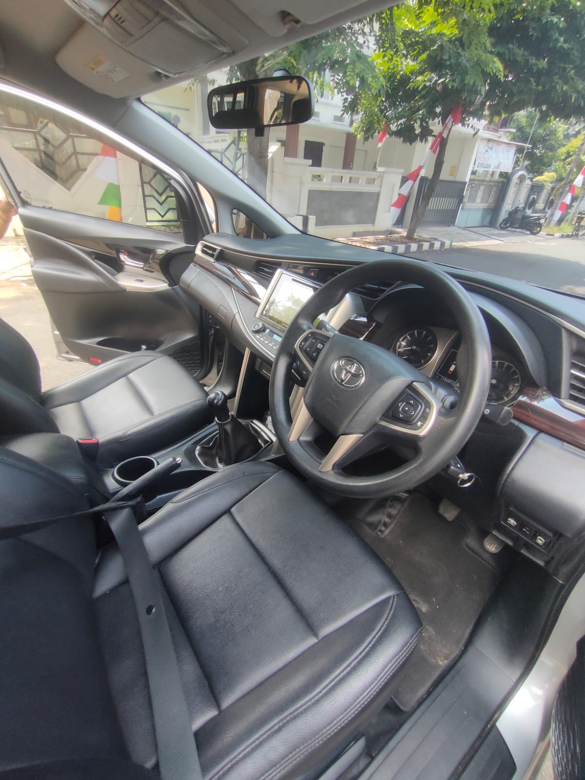 2017 Toyota Innova 2017 Toyota Innova