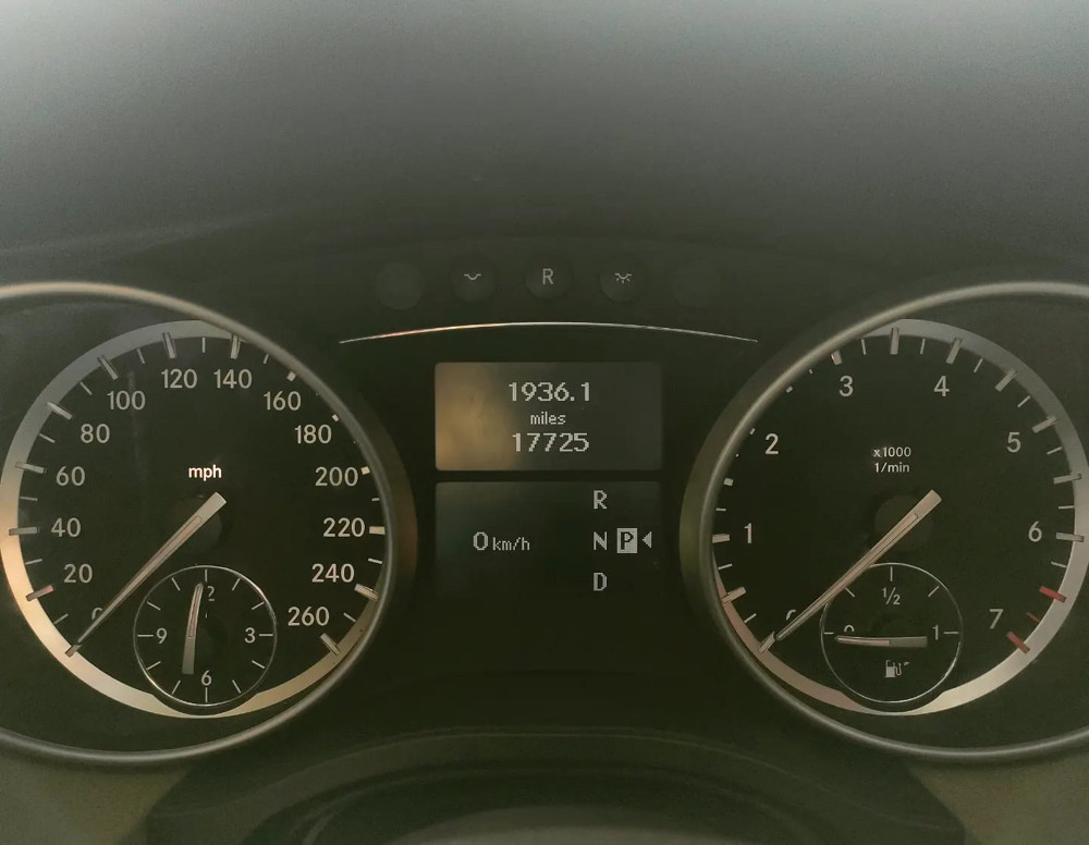 2010 Mercedes Benz R-Class 2010 Mercedes Benz R-Class