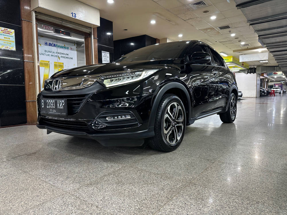 Old 2019 Honda HRV  1.5L E CVT Special Edition 1.5L E CVT Special Edition