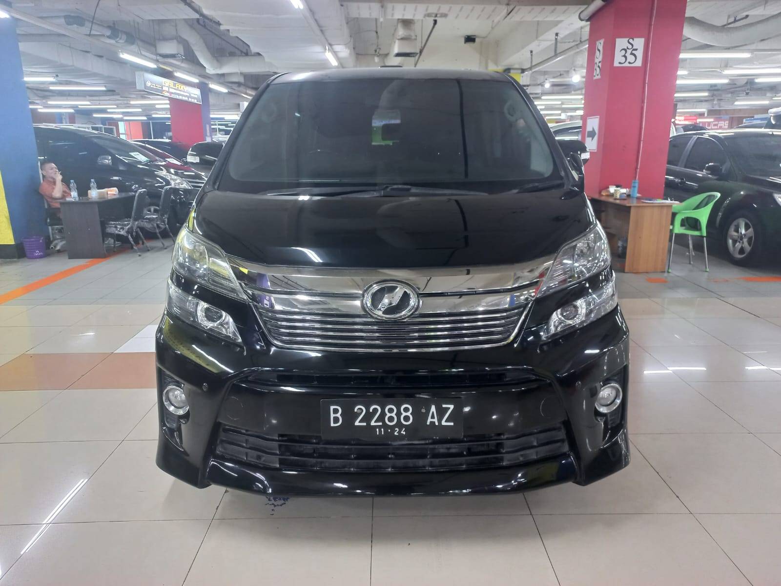 Old 2012 Toyota Vellfire  Z Z
