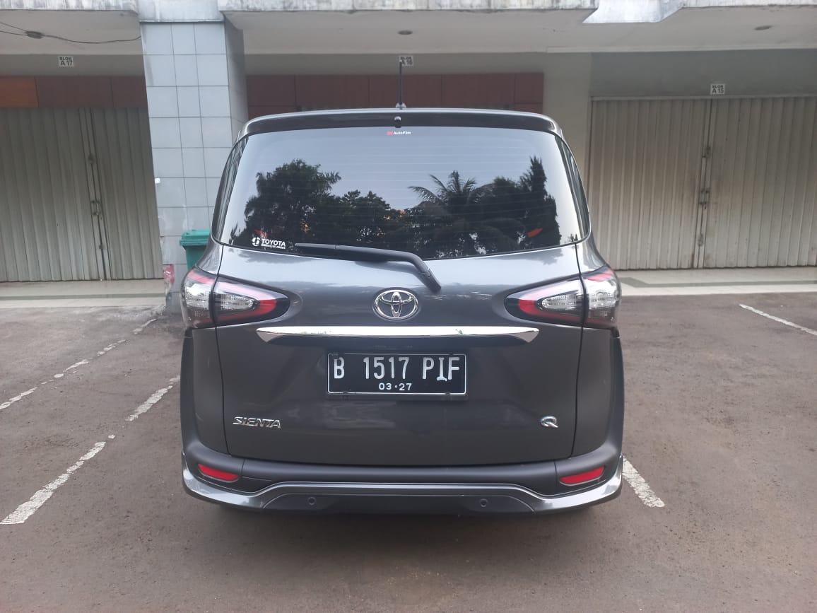 2017 Toyota Sienta 2017 Toyota Sienta