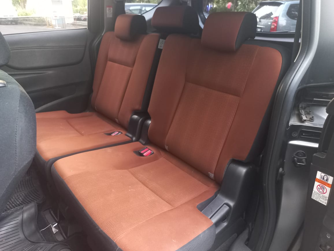 2017 Toyota Sienta 2017 Toyota Sienta