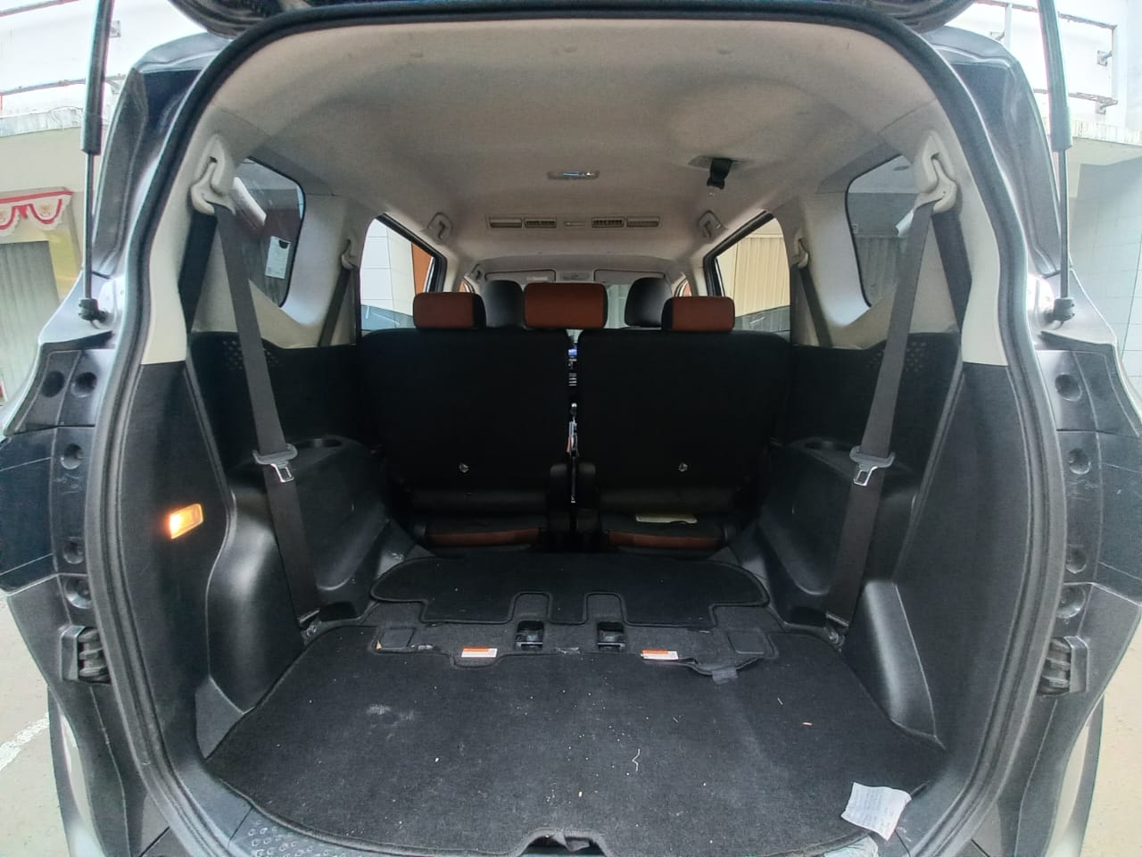 2017 Toyota Sienta 2017 Toyota Sienta