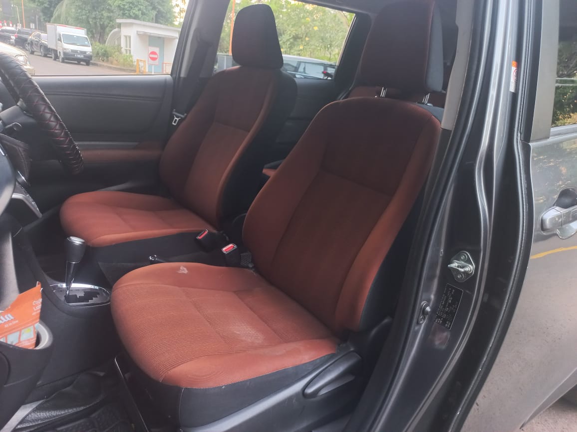 2017 Toyota Sienta 2017 Toyota Sienta