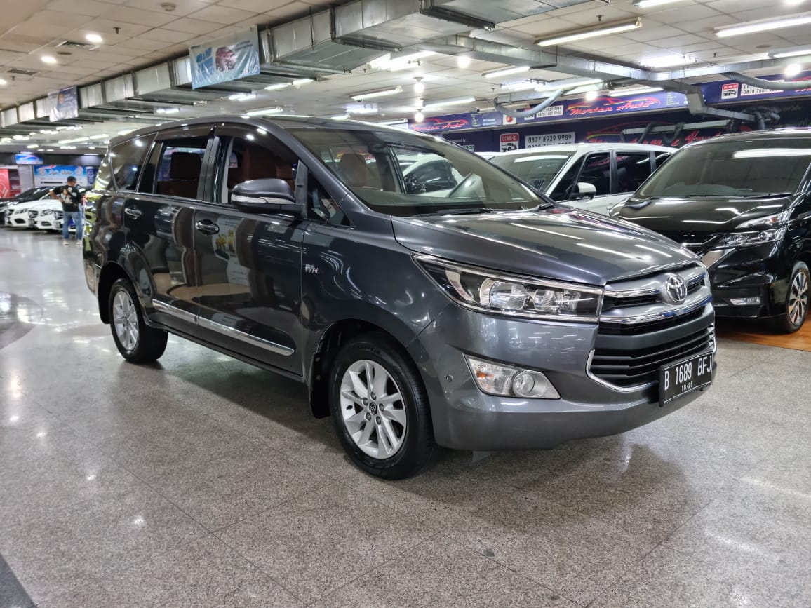 2016 Toyota Kijang Innova 2.0 V AT 2.0 V AT tua