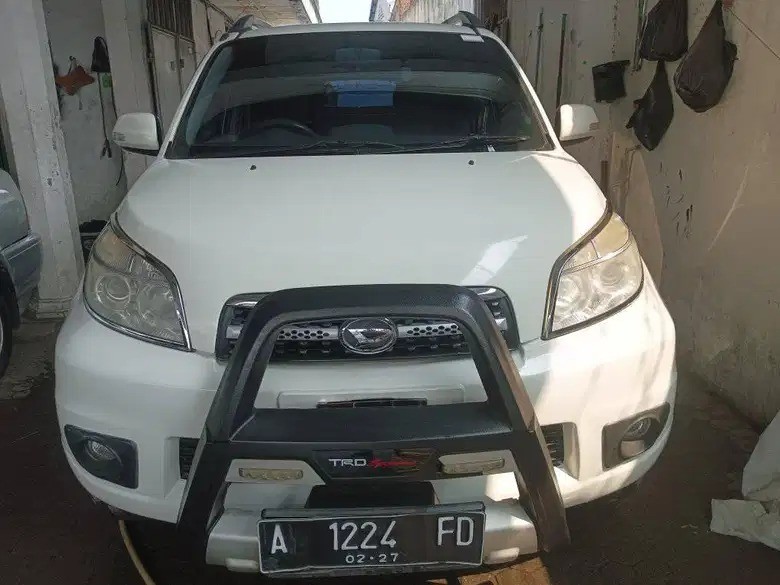 2012 Daihatsu Terios Bekas 2012 Daihatsu Terios Bekas