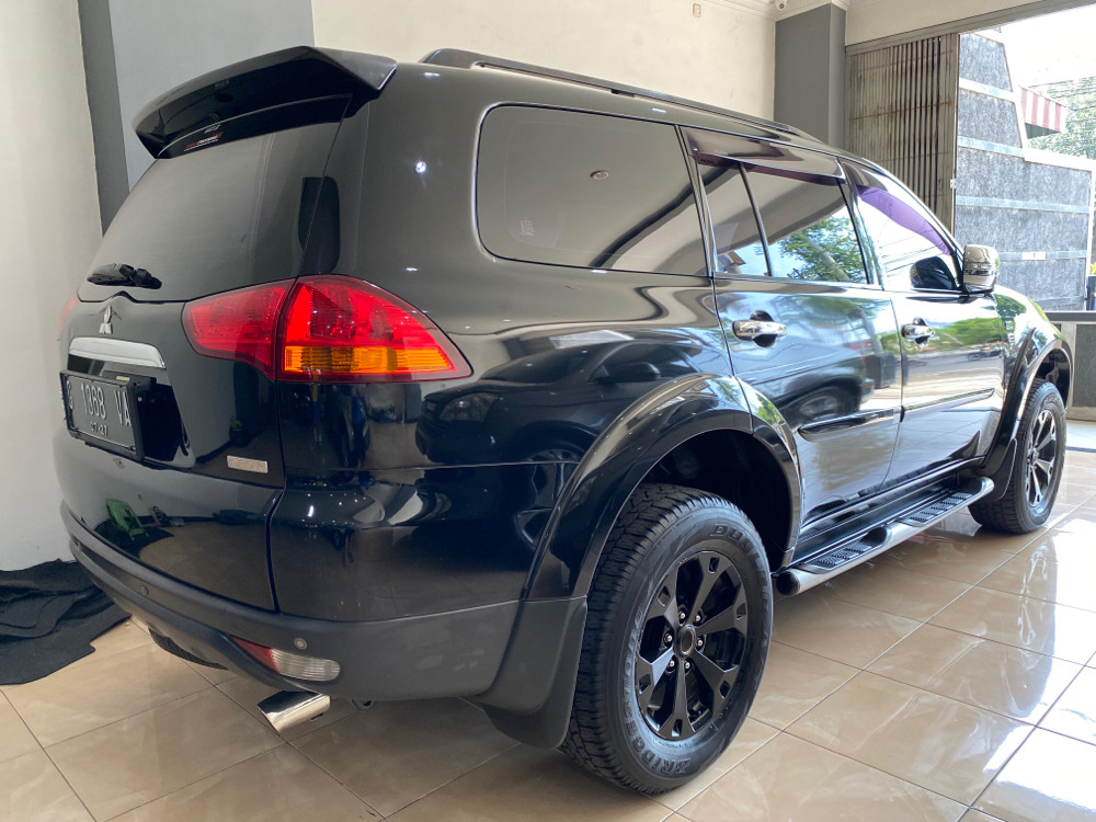 2012 Mitsubishi Pajero Sport  2012 Mitsubishi Pajero Sport