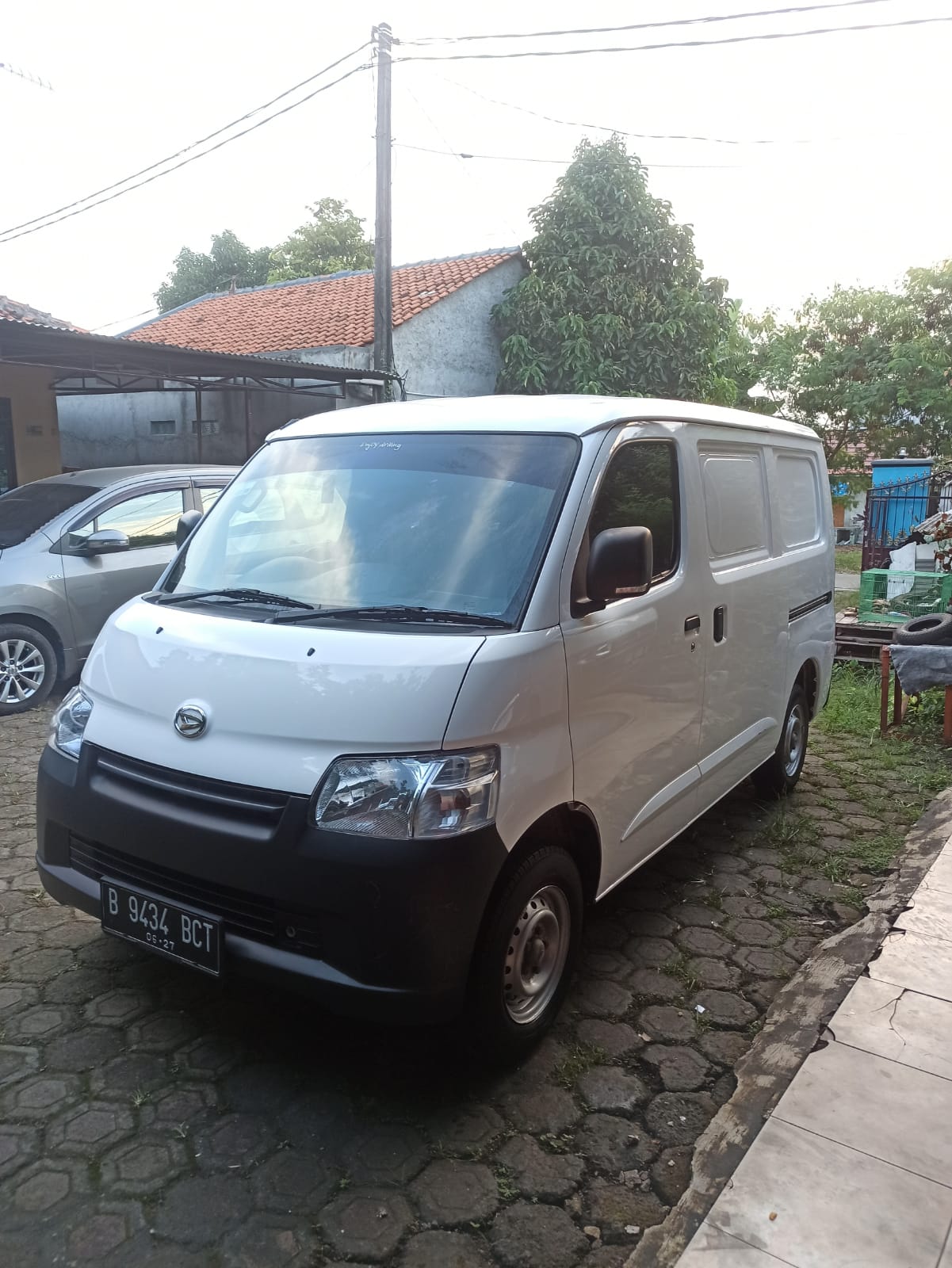 Second Hand 2017 Daihatsu Grand Max Second Hand 2017 Daihatsu Grand Max