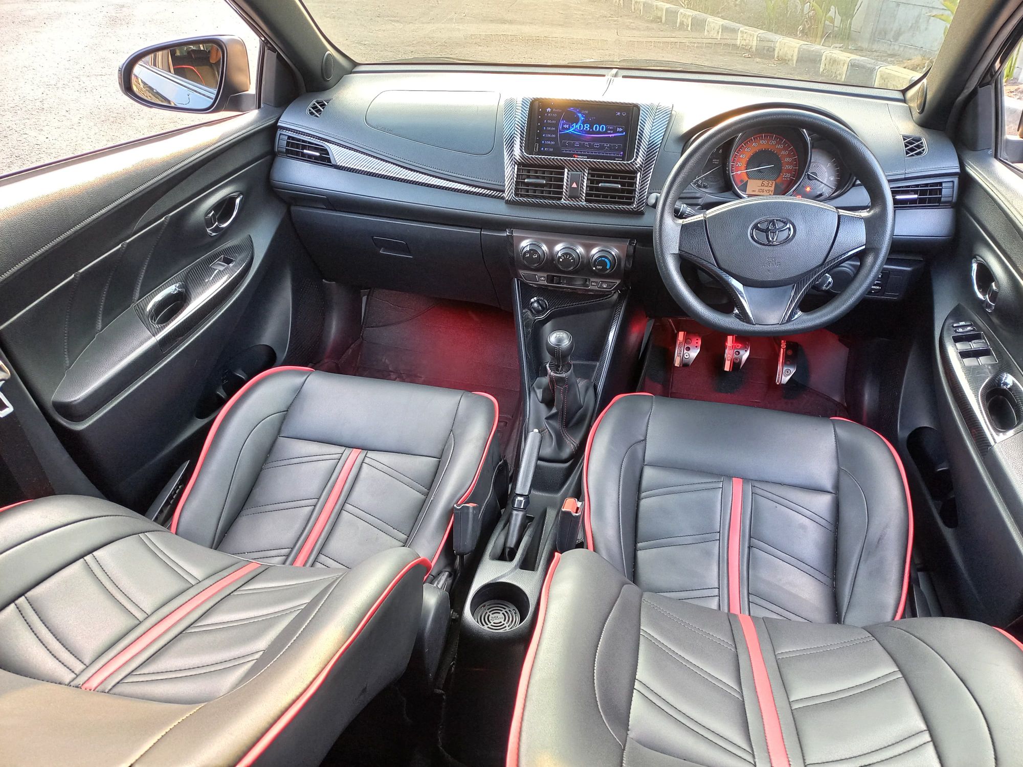 2014 Toyota Yaris 2014 Toyota Yaris