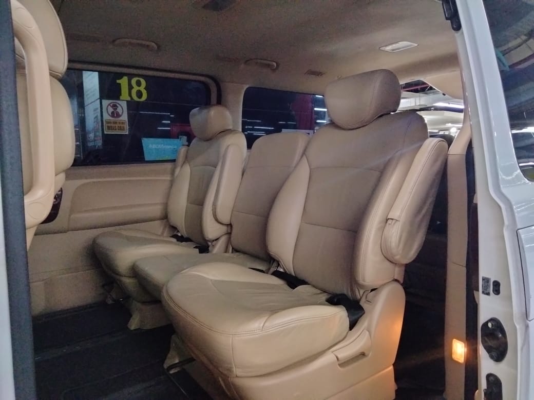 2013 Hyundai H-1 2013 Hyundai H-1