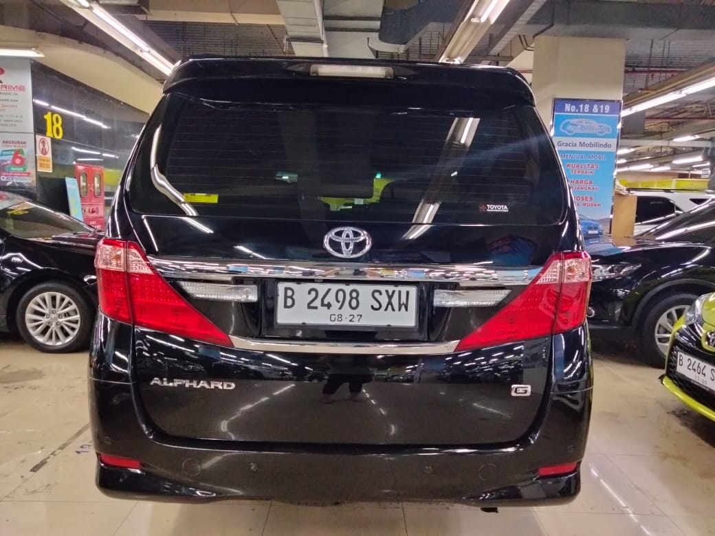 2012 Toyota Alphard 2012 Toyota Alphard