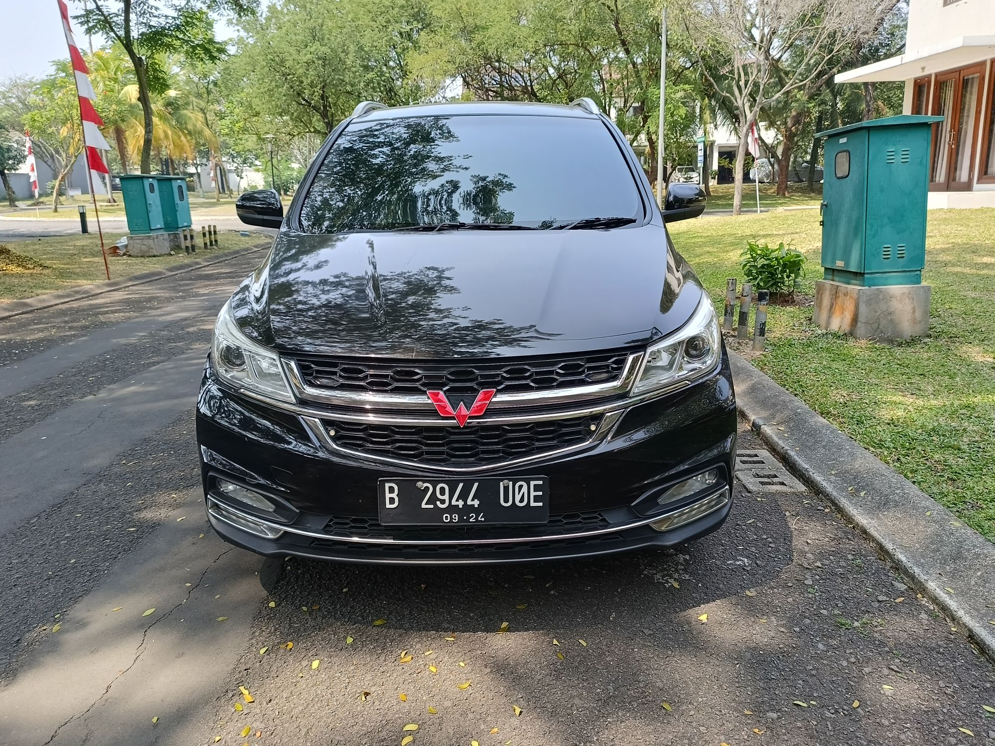 Second Hand 2019 Wuling Cortez CT Second Hand 2019 Wuling Cortez CT