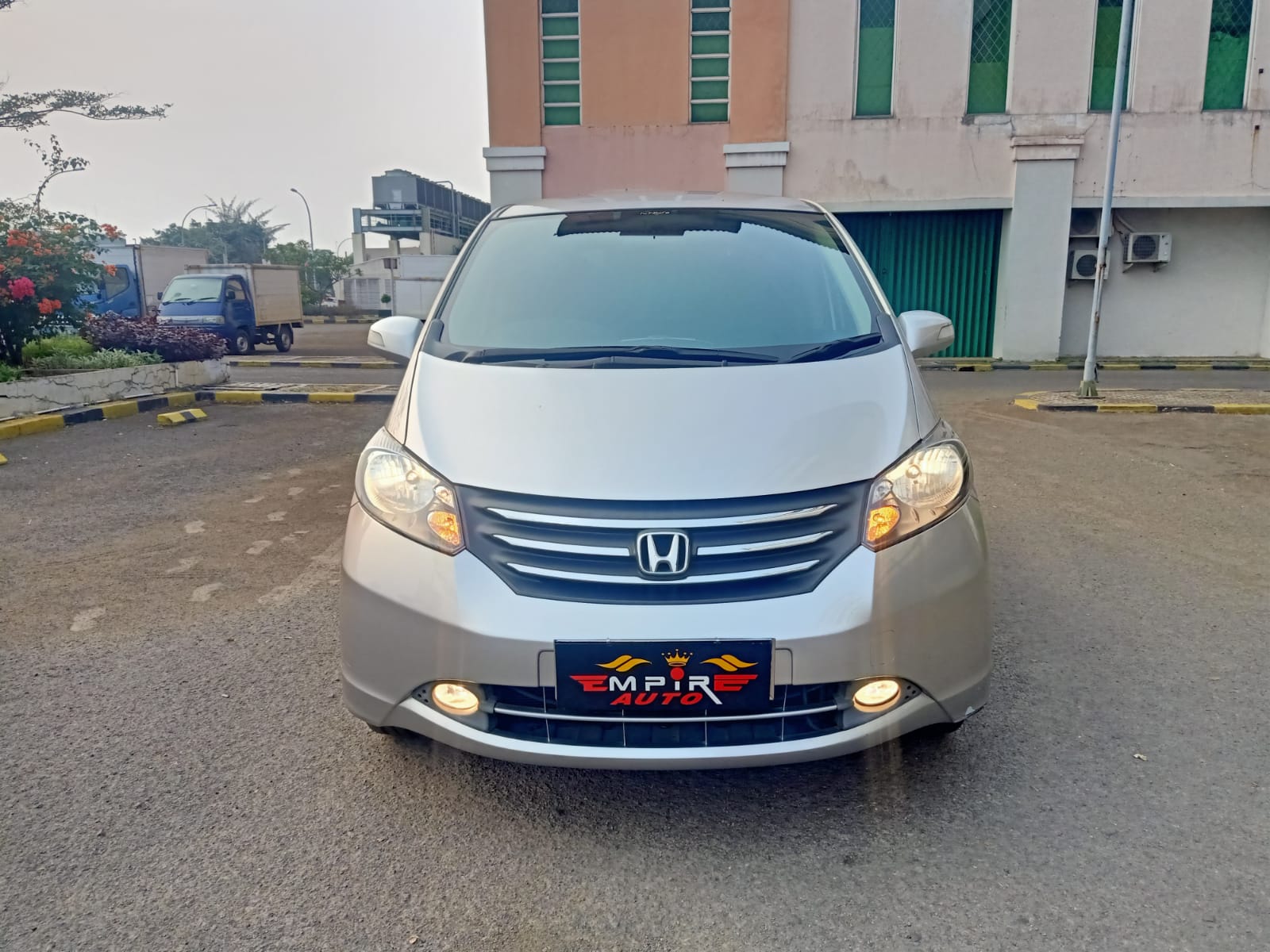 Second Hand 2012 Honda Freed Second Hand 2012 Honda Freed