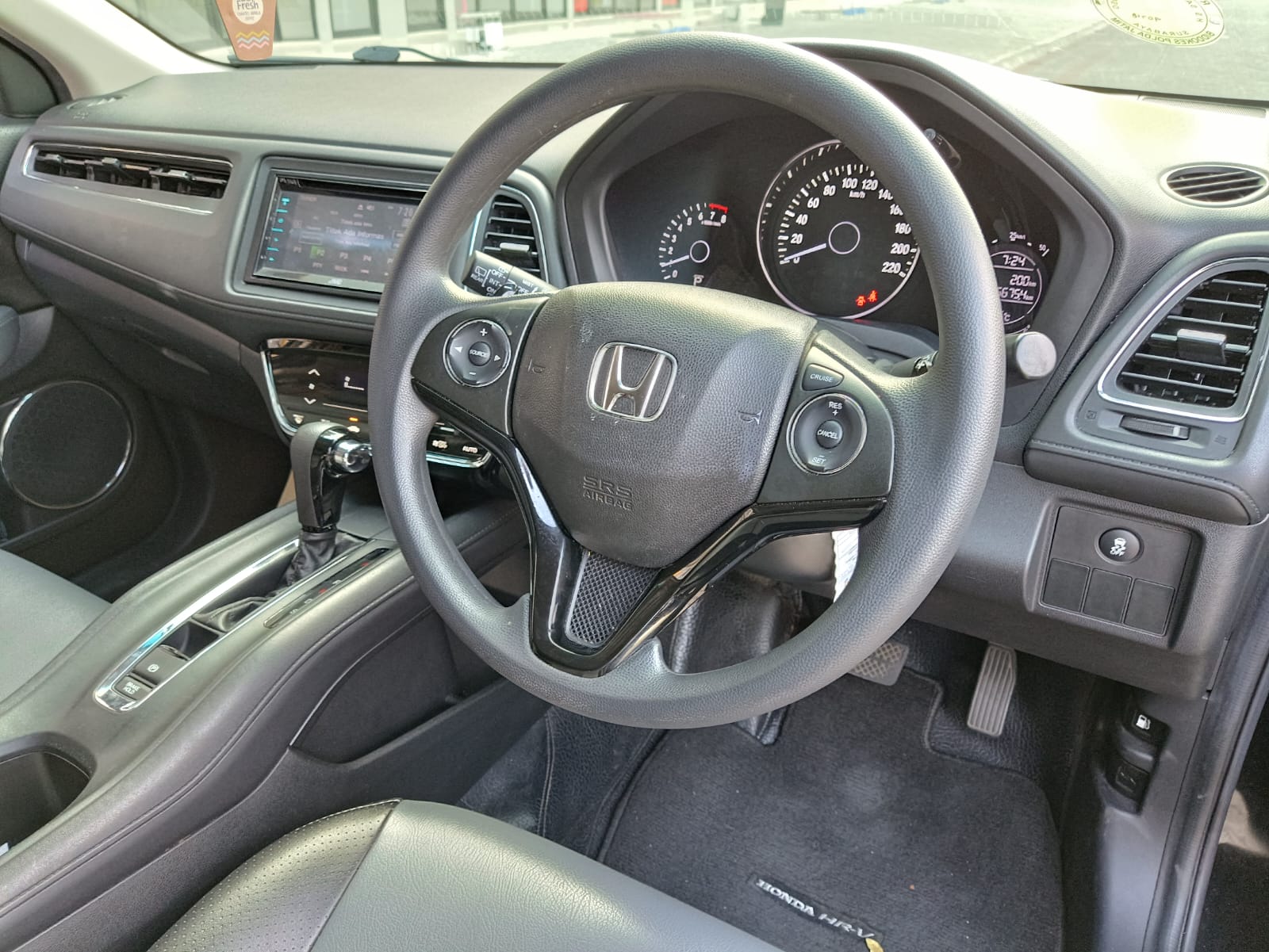 Dijual 2017 Honda HRV  1.5 E AT 1.5 E AT Bekas