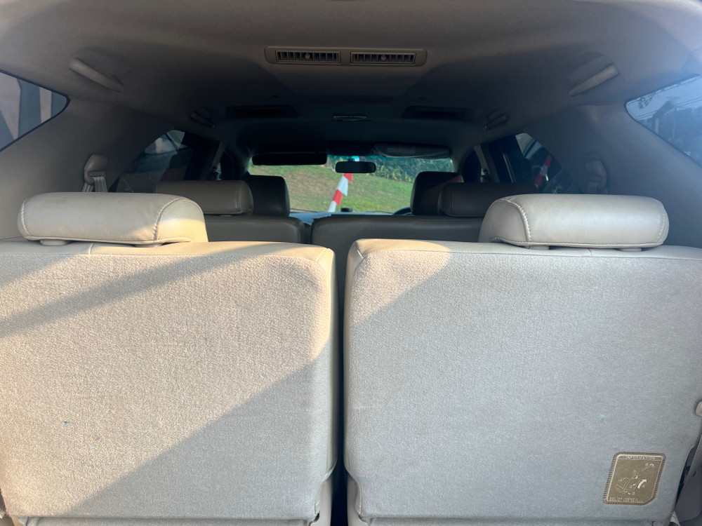 2011 Toyota Fortuner  2011 Toyota Fortuner