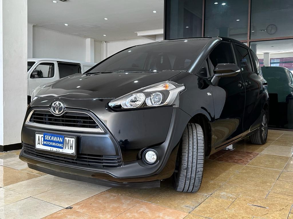 2017 Toyota Sienta 2017 Toyota Sienta