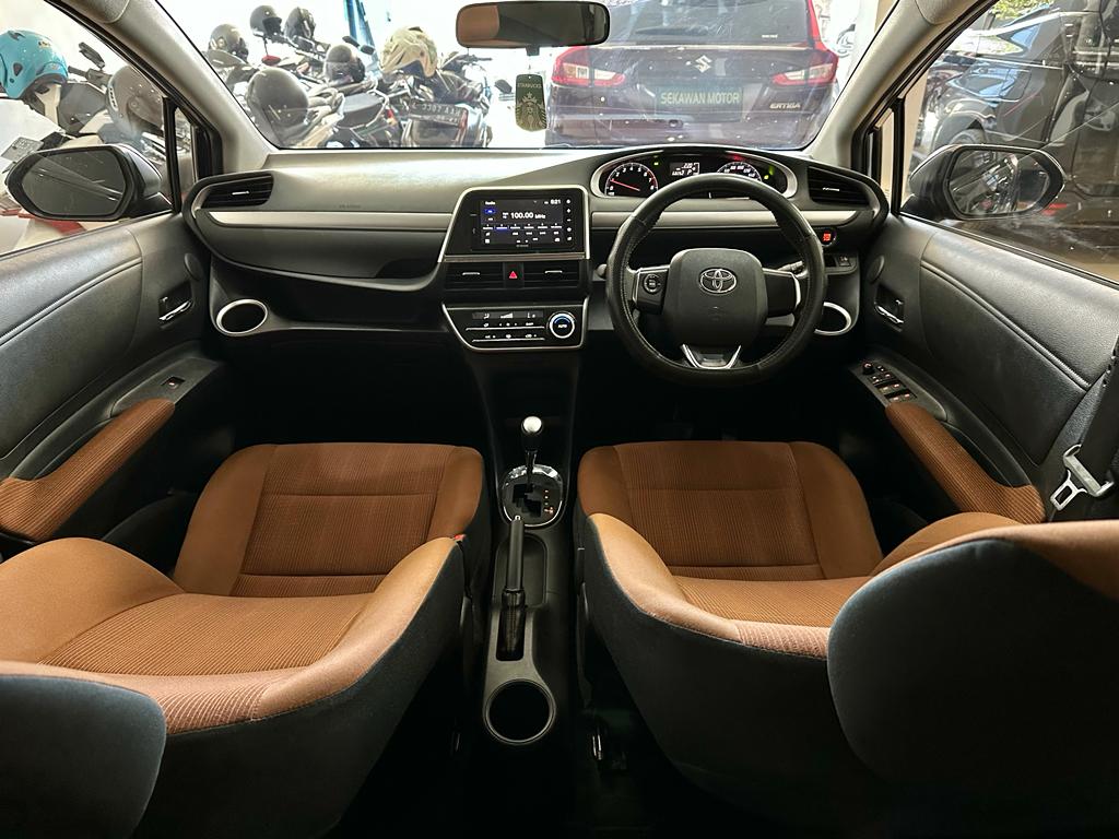 2017 Toyota Sienta 2017 Toyota Sienta