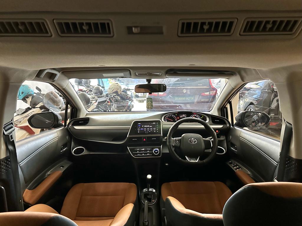 2017 Toyota Sienta 2017 Toyota Sienta