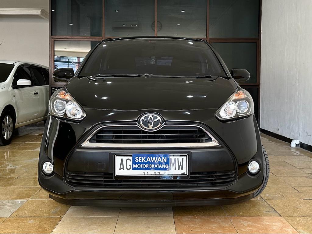 2017 Toyota Sienta 2017 Toyota Sienta