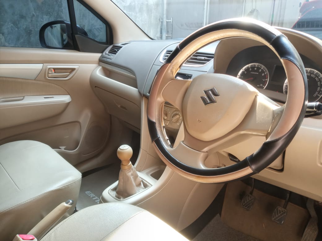 2012 Suzuki Ertiga  2012 Suzuki Ertiga