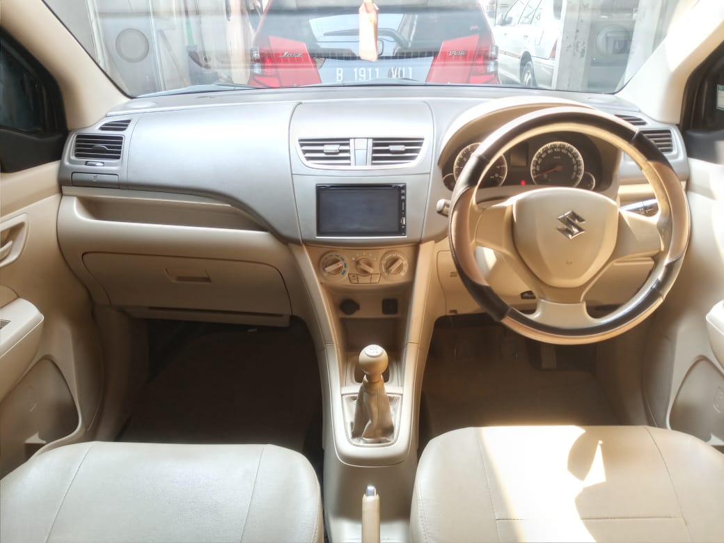 2012 Suzuki Ertiga  2012 Suzuki Ertiga