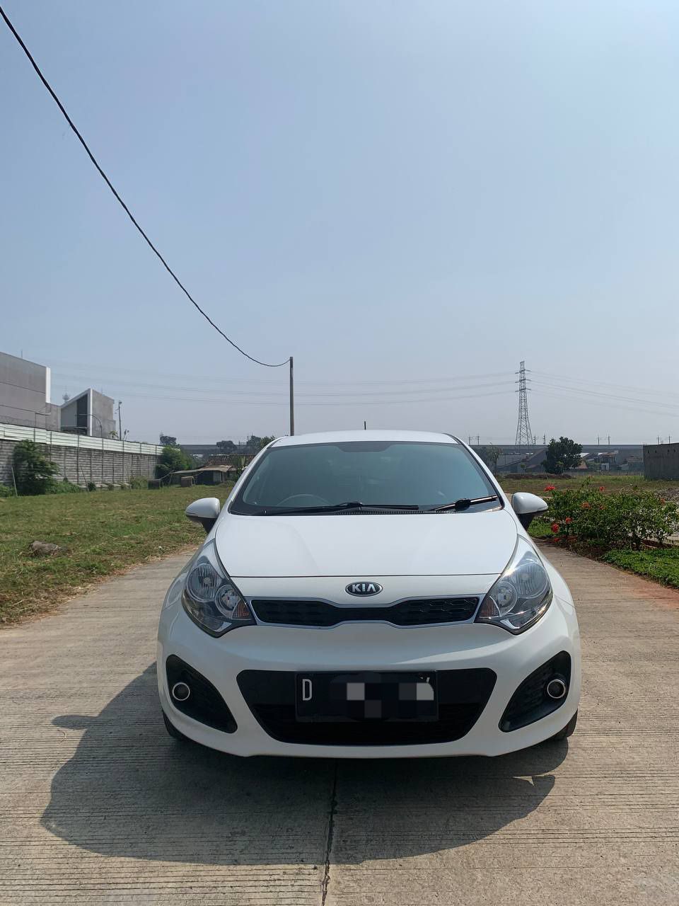 2013 Kia Rio Bekas 2013 Kia Rio Bekas