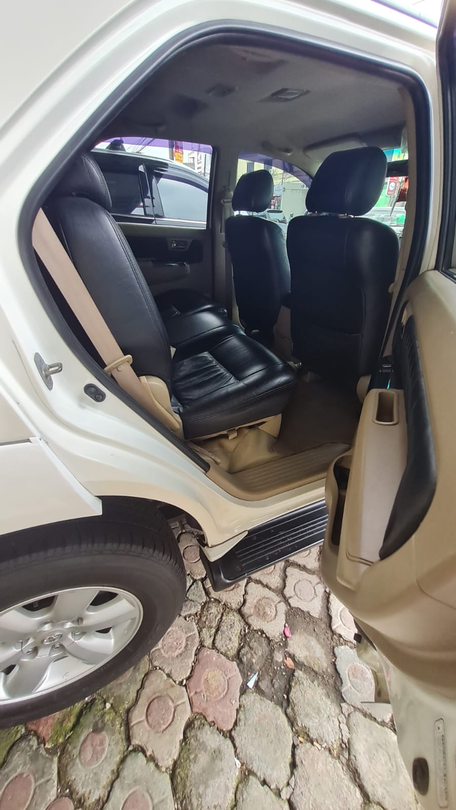 2011 Toyota Fortuner 2011 Toyota Fortuner