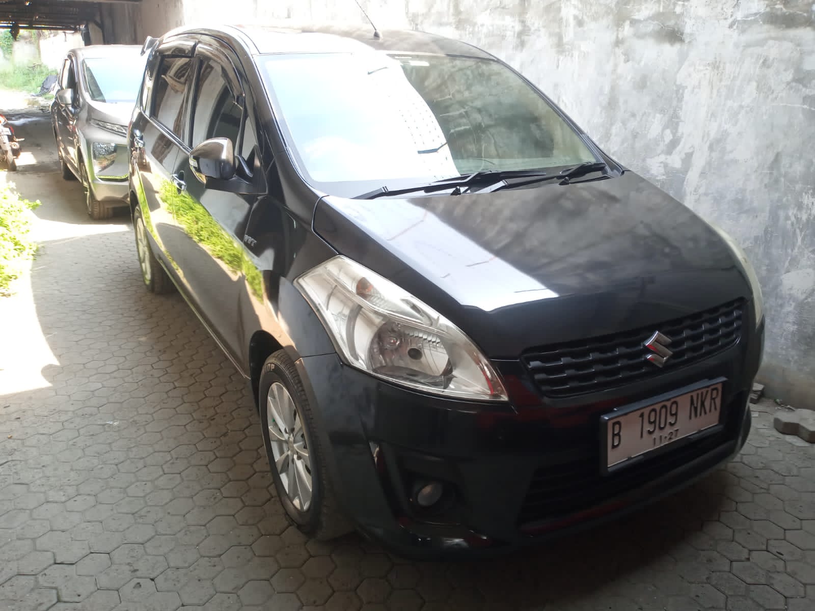 2012 Suzuki Ertiga Bekas 2012 Suzuki Ertiga Bekas