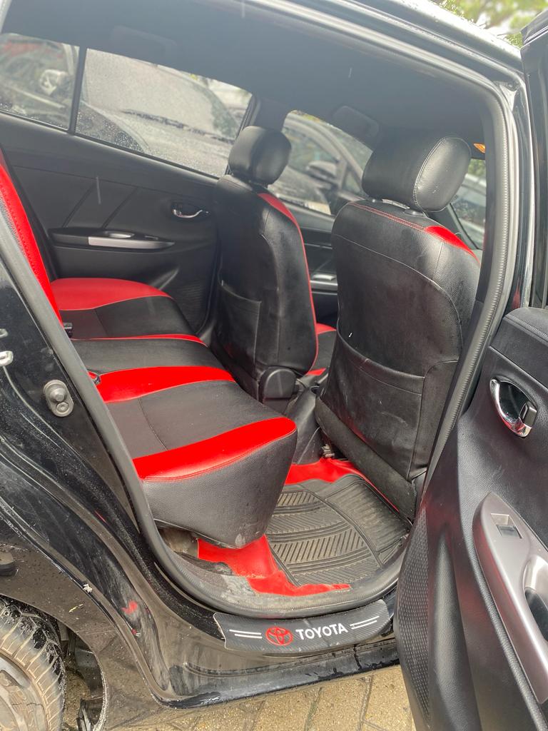 2015 Toyota Yaris 2015 Toyota Yaris