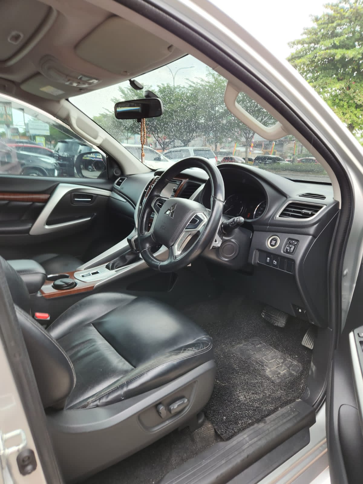 2016 Mitsubishi Pajero Sport 2016 Mitsubishi Pajero Sport