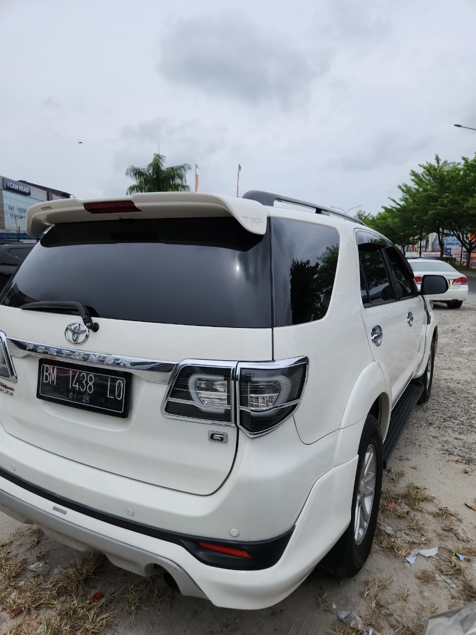 2012 Toyota Fortuner  2012 Toyota Fortuner