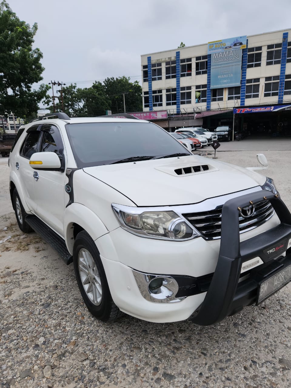2012 Toyota Fortuner  2012 Toyota Fortuner