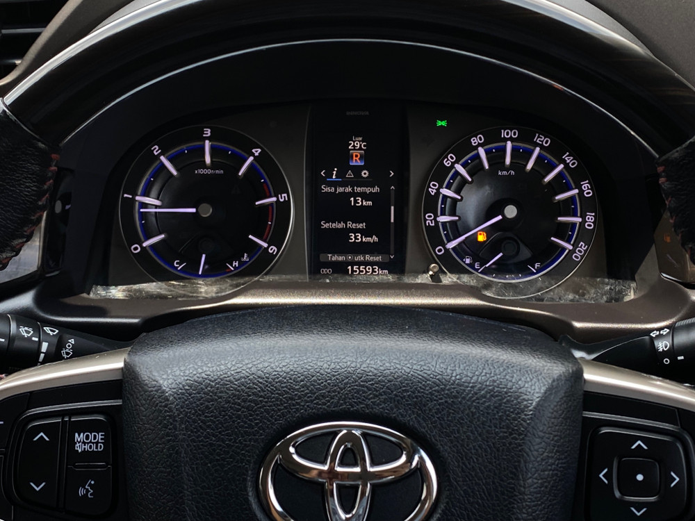 2022 Toyota Kijang Innova 2022 Toyota Kijang Innova