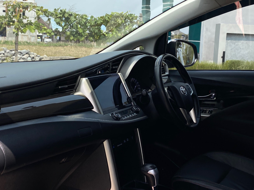 2022 Toyota Kijang Innova 2022 Toyota Kijang Innova