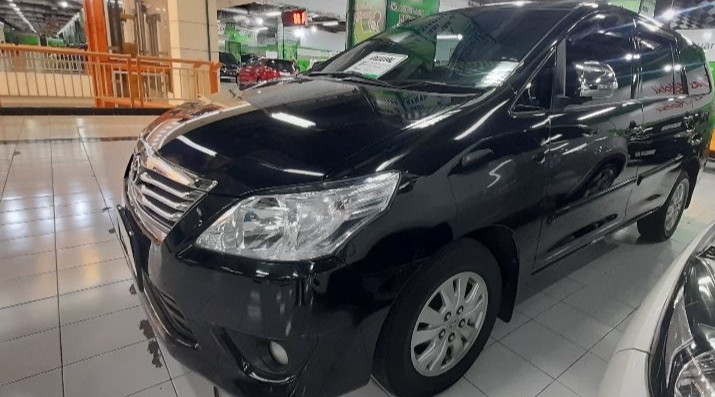 2013 Toyota Kijang Innova 2013 Toyota Kijang Innova