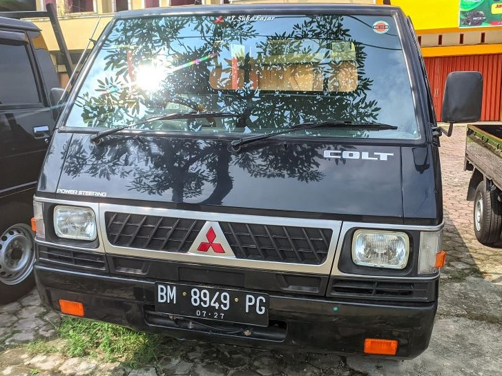 2022 Mitsubishi Colt L300 Bekas 2022 Mitsubishi Colt L300 Bekas