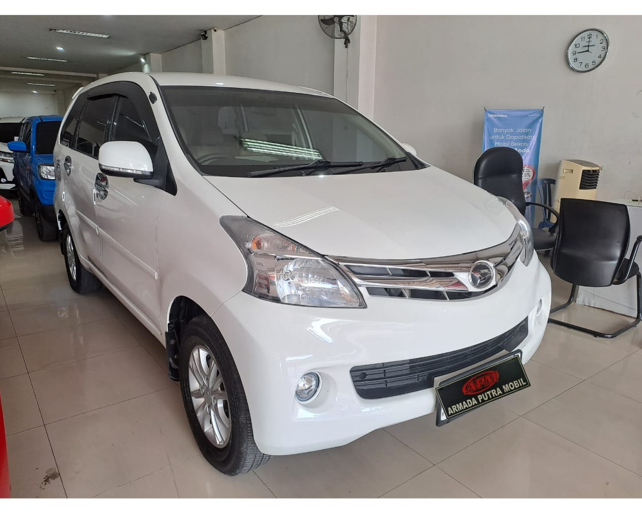 2012 Daihatsu Xenia 2012 Daihatsu Xenia