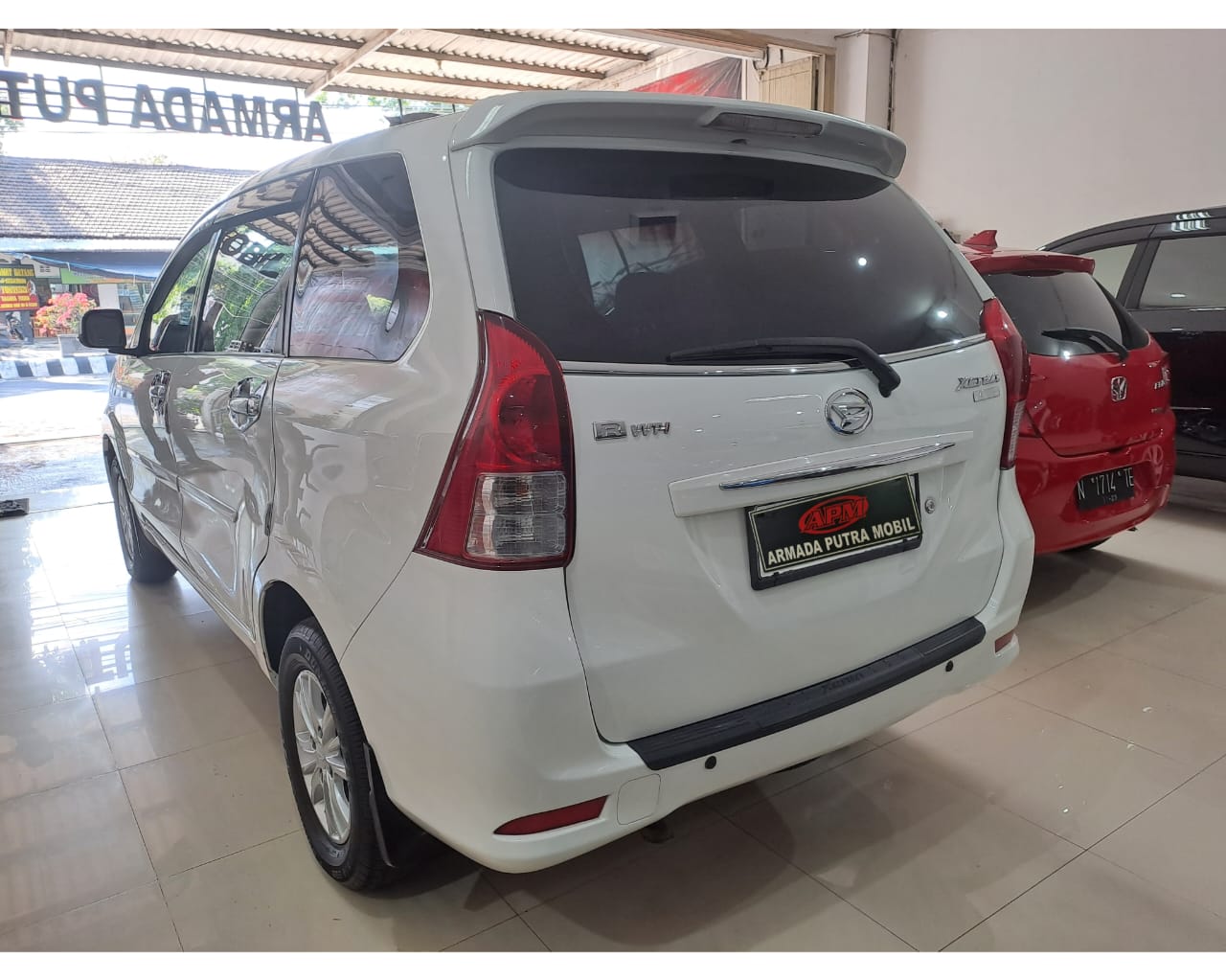 2012 Daihatsu Xenia 2012 Daihatsu Xenia