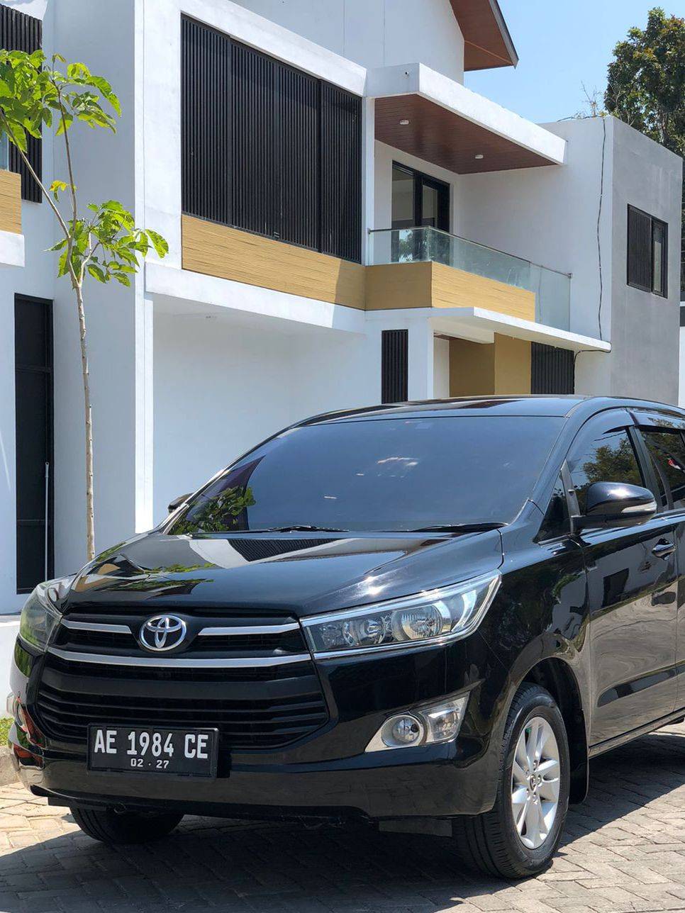 Second Hand 2016 Toyota Kijang Innova Second Hand 2016 Toyota Kijang Innova