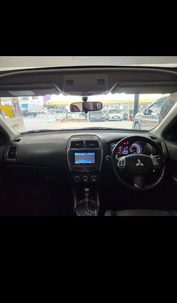 2013 Mitsubishi Outlander Sport 2013 Mitsubishi Outlander Sport