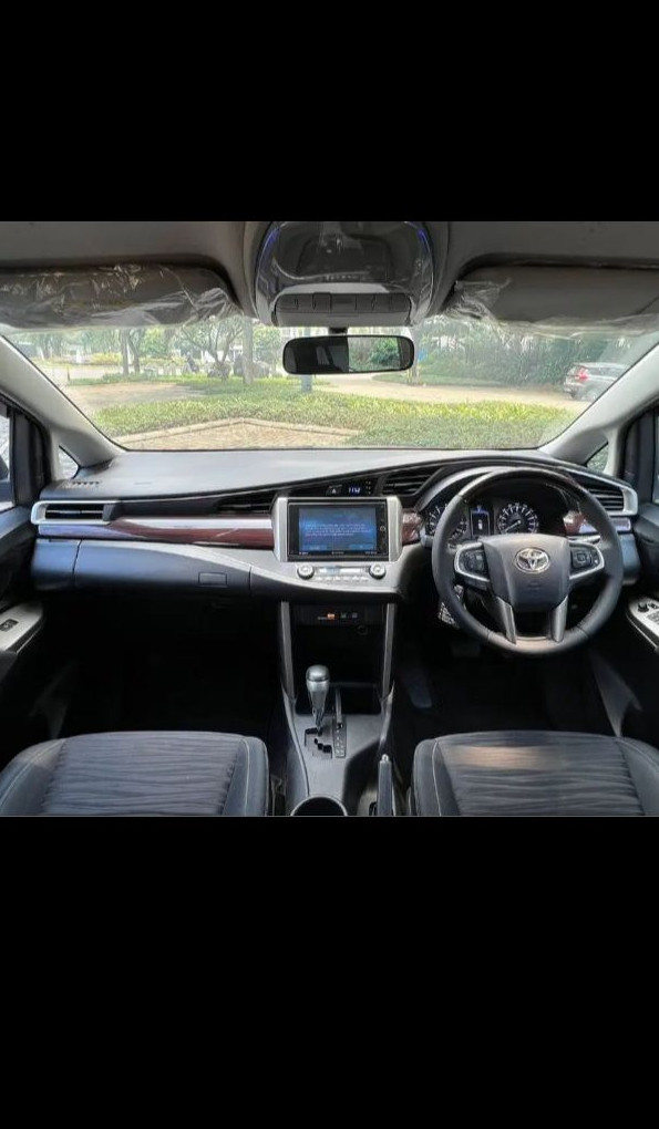 2016 Toyota Innova 2016 Toyota Innova