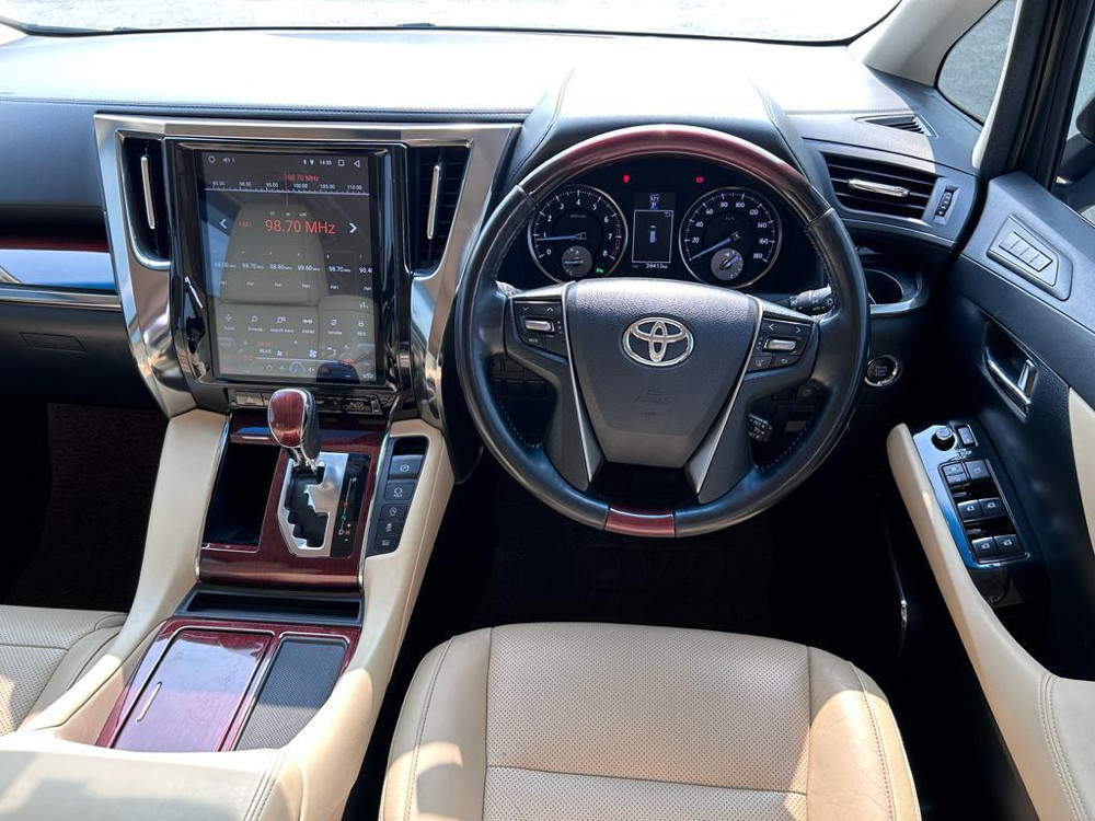 2017 Toyota Alphard 2017 Toyota Alphard