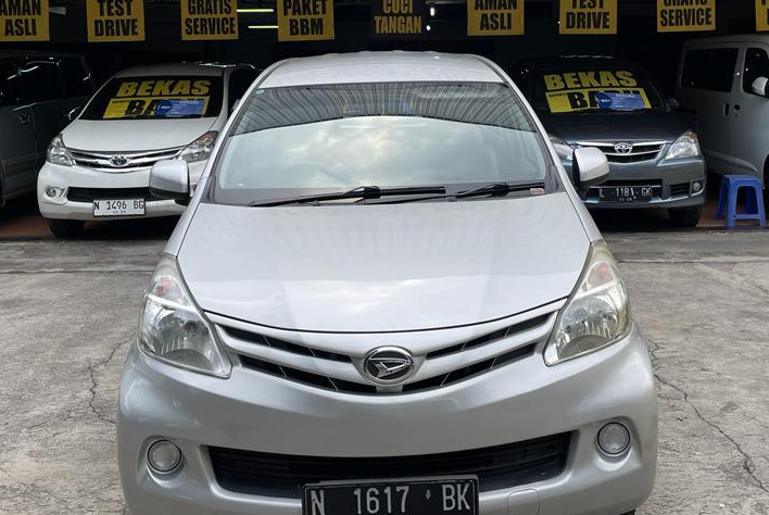 Second Hand 2013 Daihatsu Xenia Second Hand 2013 Daihatsu Xenia