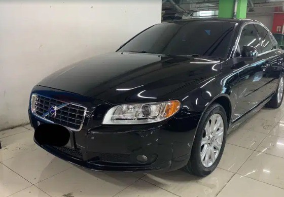 2005 Volvo S80 2.3 AT Bekas 2005 Volvo S80 2.3 AT Bekas