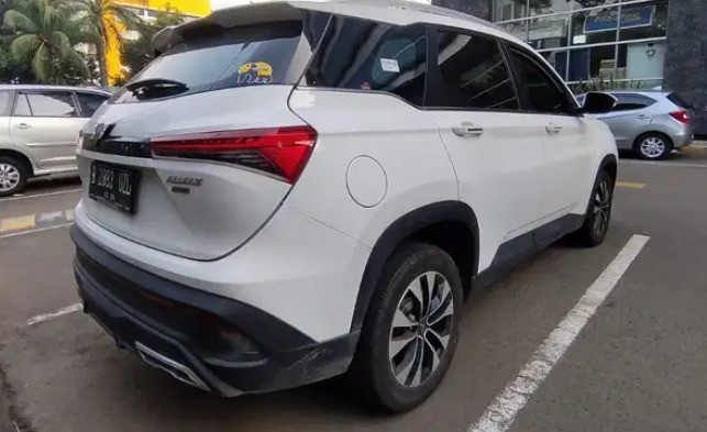 2021 Wuling Almaz 1.5 L TURBO CVT 2021 Wuling Almaz 1.5 L TURBO CVT