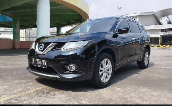Second Hand 2017 Nissan X-Trail  2.0L 5MT 4x2 Second Hand 2017 Nissan X-Trail  2.0L 5MT 4x2