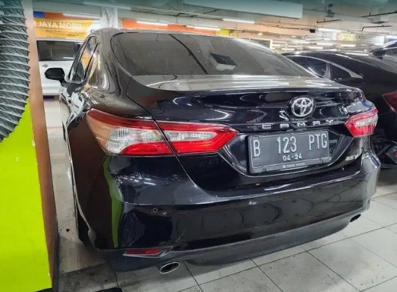 2019 Toyota Camry 2.5 V 2019 Toyota Camry 2.5 V
