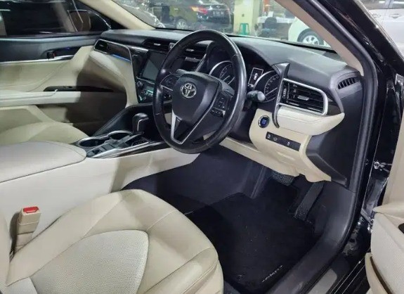 2019 Toyota Camry 2.5 V 2019 Toyota Camry 2.5 V